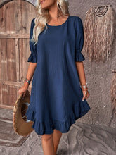Einfarbiges Smock-Kleid mit Puffärmeln und Rüschensaum (Kaufe 2, versandkostenfrei)