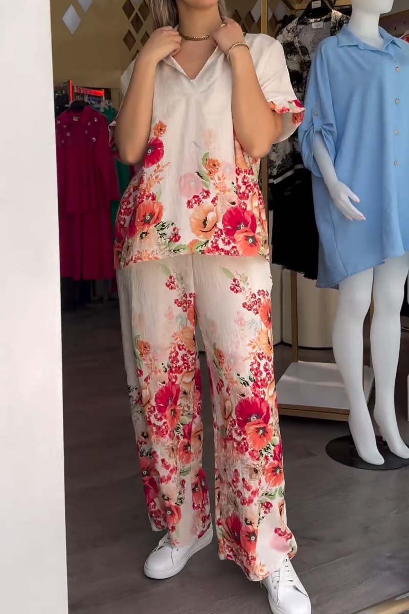 Zweiteiliges Freizeit-Set für Damen mit Blumenmuster
