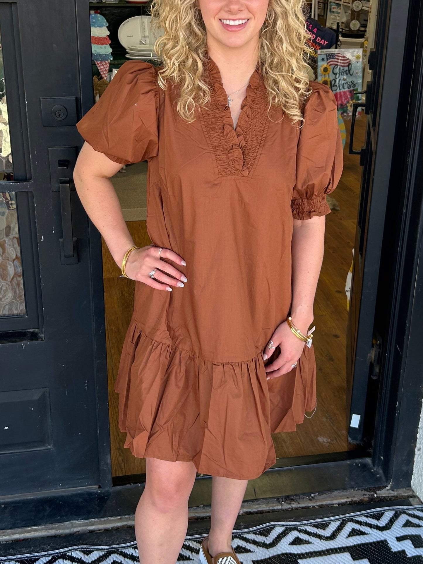 Damen Minikleid mit Puffärmeln und Rüschensaum (2 kaufen, kostenloser Versand)