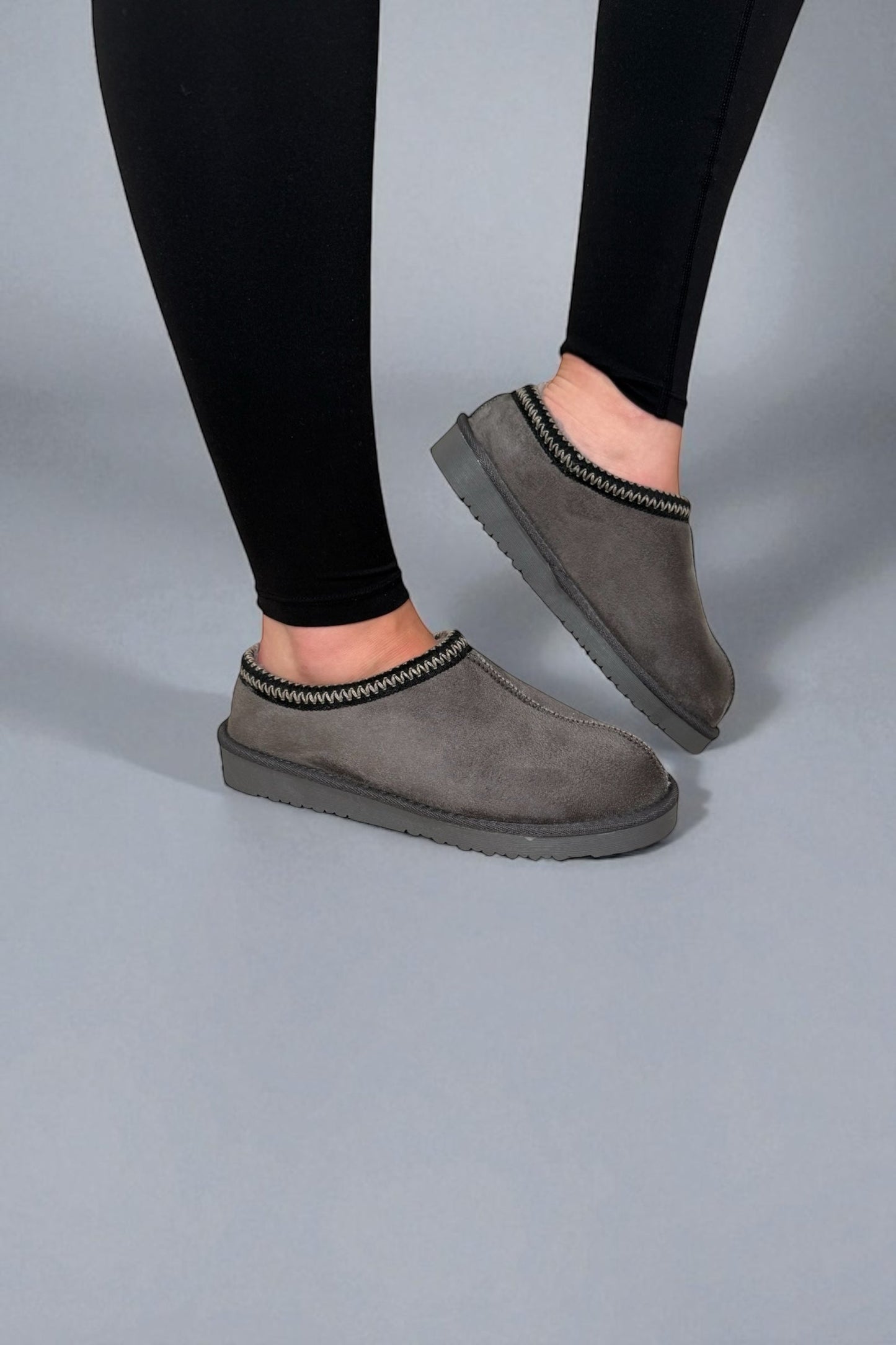 Outdoor Slippers for Women - True to Size Wide Fit Comfortable Walking Shoes