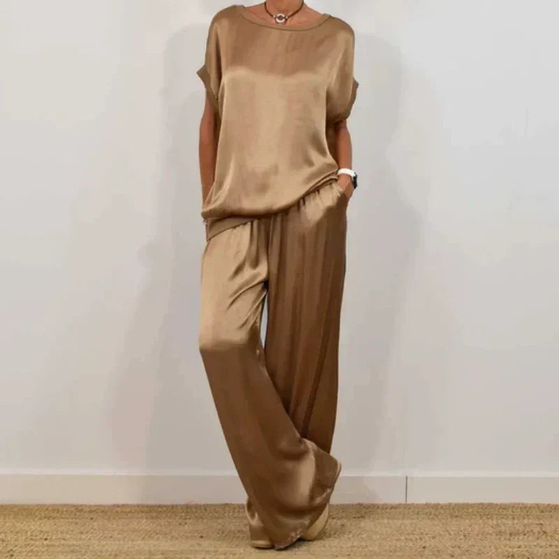 Women's satin short sleeve top and pants two-piece set