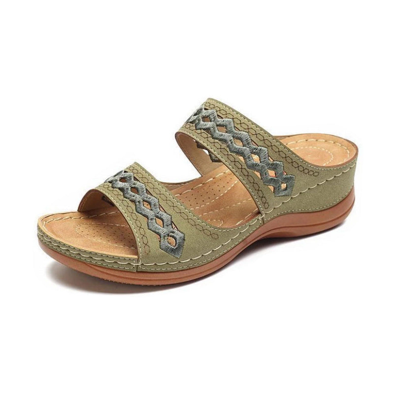 Damen-Sandalen aus hochwertigem Kunstleder mit Stickereien