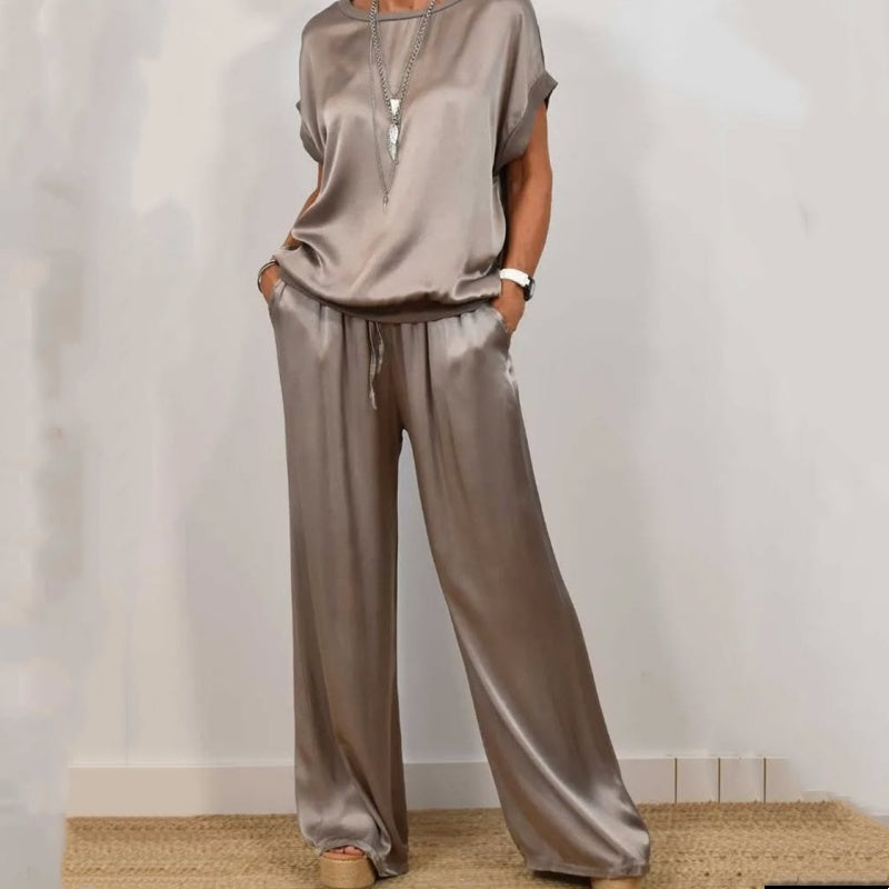 Women's satin short sleeve top and pants two-piece set