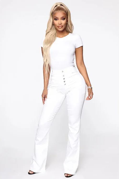 🔥🔥High Waist Schlagjeans mit Knopfleiste und Po-Push-up-Effekt