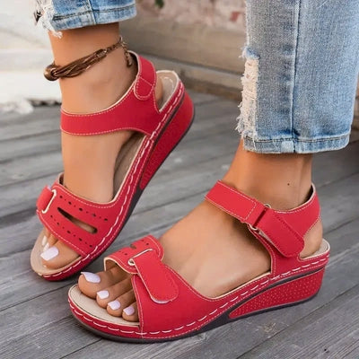 Soft & Stylish Wedge Sandals for Effortless Comfort!