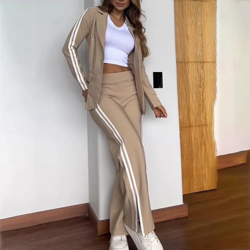 Damen-Blazer mit gekerbtem Revers und weit geschnittener Hose